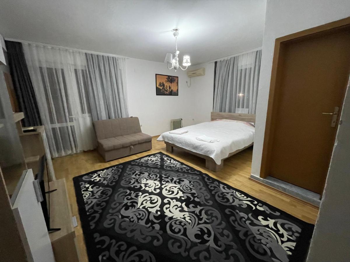 Apartments Dibra Ulcinj Luaran gambar